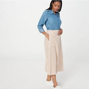 NWOT Gingham Print Midi Skirt